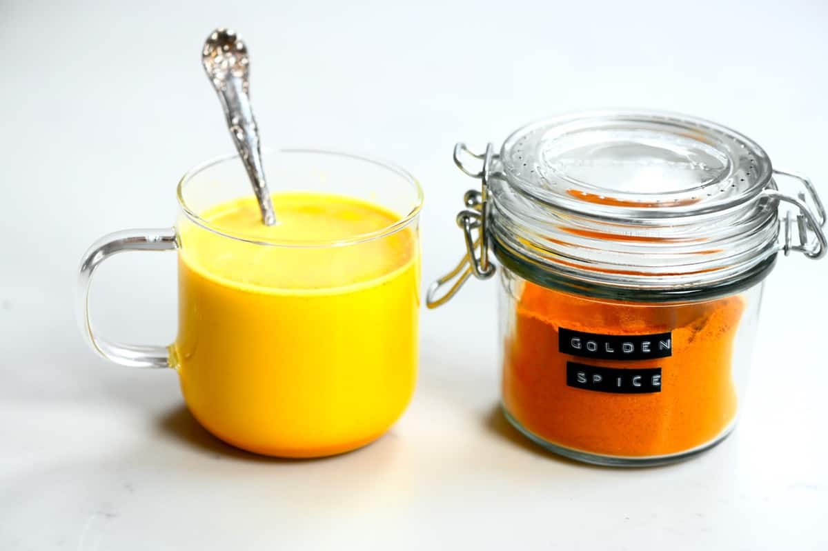 Homemade Golden Milk Powder: Healthier Than Coffee Shop Lattes